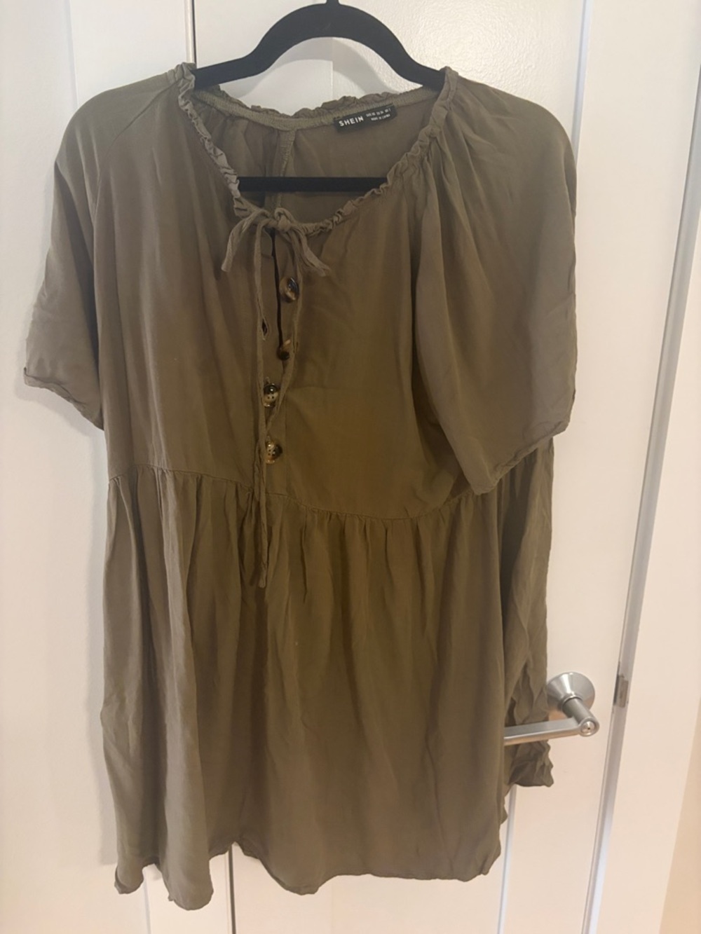 ⭐️SHEIN Olive Tie-Neck Peasant Tunic - Olive Green